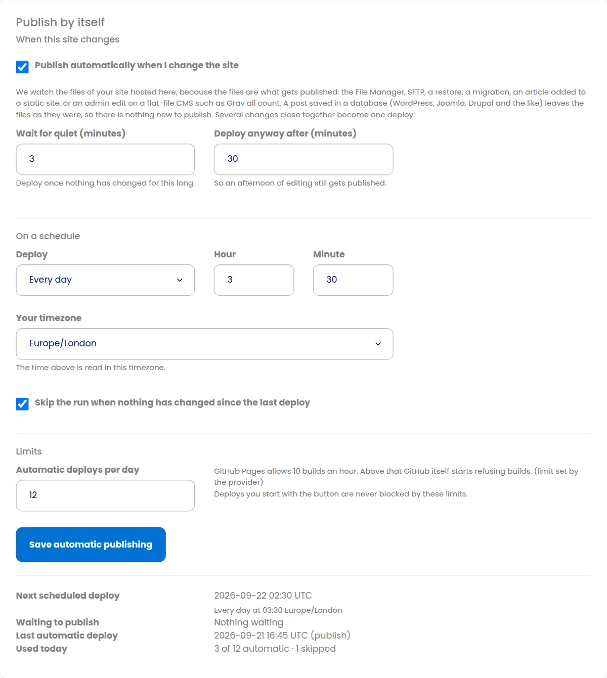 The Auto-publish tab of an external site in the PBN LTD dashboard: publish automatically when the site changes, a quiet period in minutes, a schedule with the customer's own timezone, the per-day limit on automatic deploys and the next scheduled run